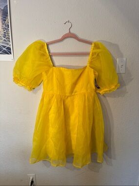 New York & Company Sunny Yellow Organza dress medium